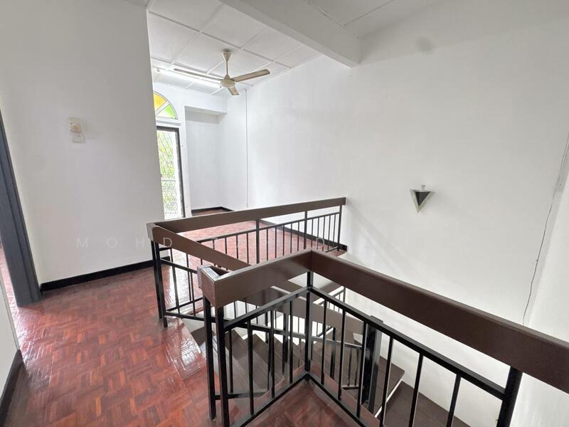 For Sale - Double Storey Taman Subang Indah pjs 10 Bandar Sunway Subang Jaya