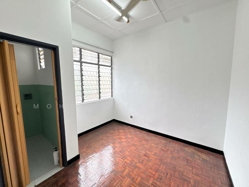 For Sale - Double Storey Taman Subang Indah pjs 10 Bandar Sunway Subang Jaya