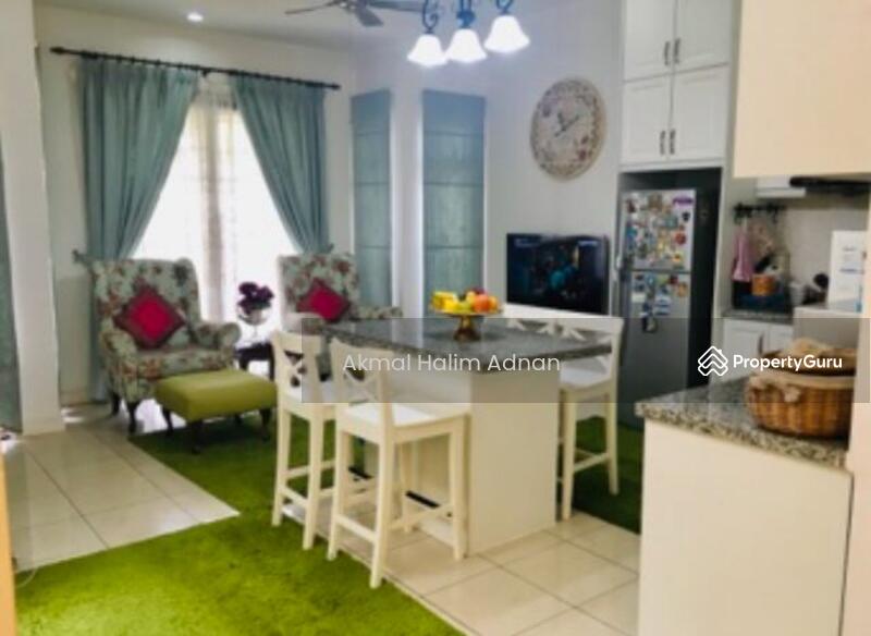 For Sale - Bukit Jelutong,2-storey terrace house (24 x 83),renovated.