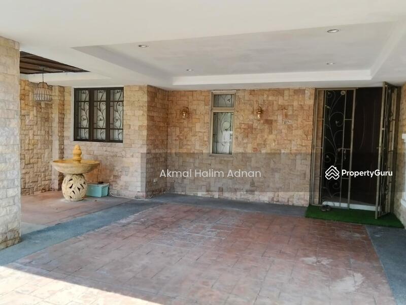 For Sale - Bukit Jelutong,2-storey terrace house (24 x 83),renovated.