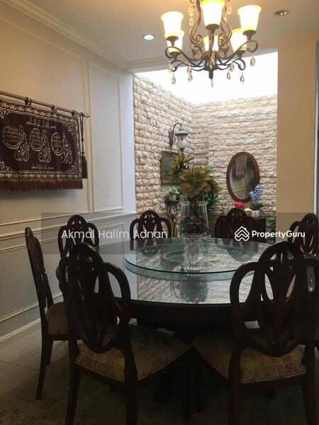 For Sale - Bukit Jelutong,2-storey terrace house (24 x 83),renovated.
