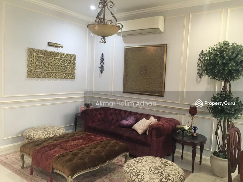 For Sale - Bukit Jelutong,2-storey terrace house (24 x 83),renovated.