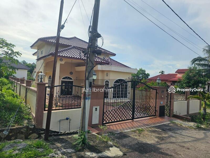 For Sale - Kampung Dato Abu Bakar Baginda (Jalan Cempaka Biru)