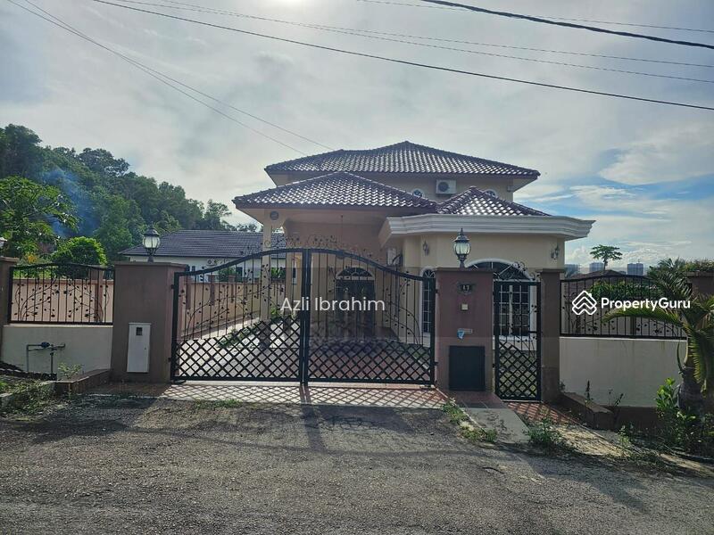 For Sale - Kampung Dato Abu Bakar Baginda (Jalan Cempaka Biru)