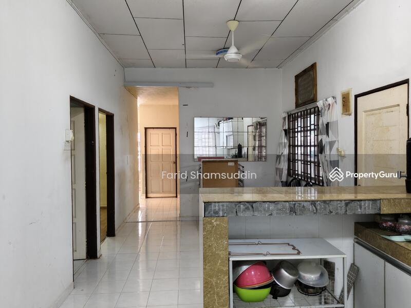 1-storey Terraced House for Sale in Padang Jambu (Bukit Baru) - Farid Shamsuddin - PropertyGuru.com.my