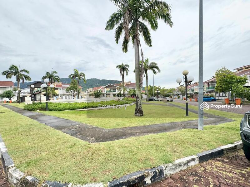 Untuk Dijual - 2 Storey D'Latania Taman Bandar Senawang Seremban