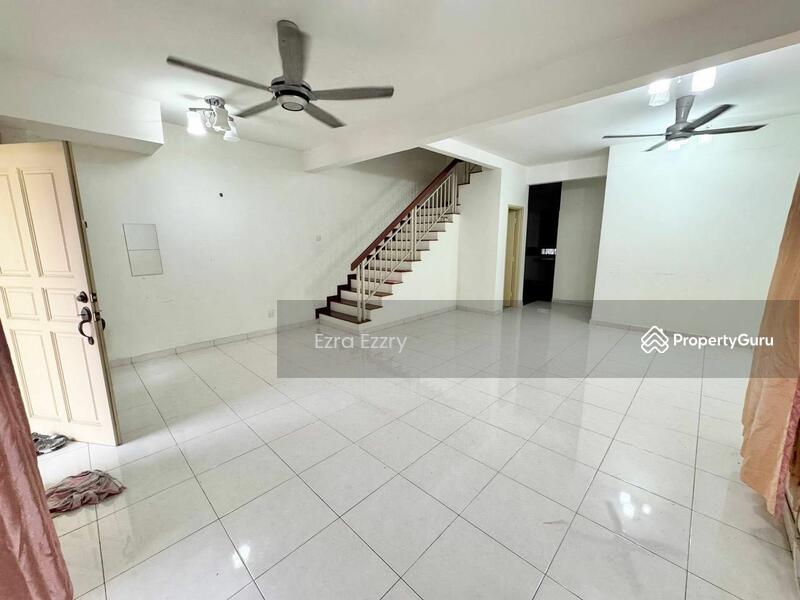Untuk Dijual - 2 Storey D'Latania Taman Bandar Senawang Seremban