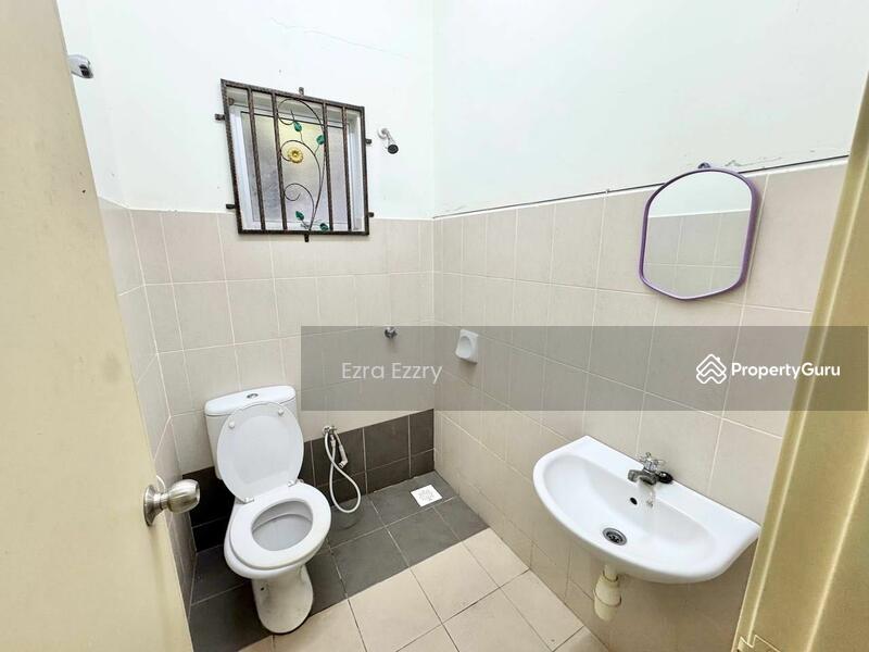 Untuk Dijual - 2 Storey D'Latania Taman Bandar Senawang Seremban