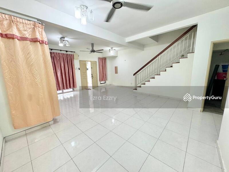 Untuk Dijual - 2 Storey D'Latania Taman Bandar Senawang Seremban