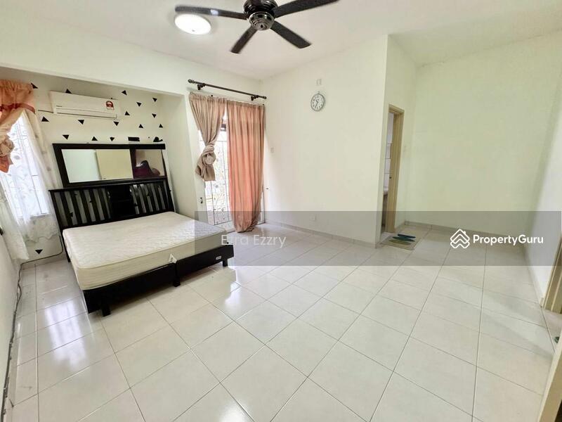 Untuk Dijual - 2 Storey D'Latania Taman Bandar Senawang Seremban