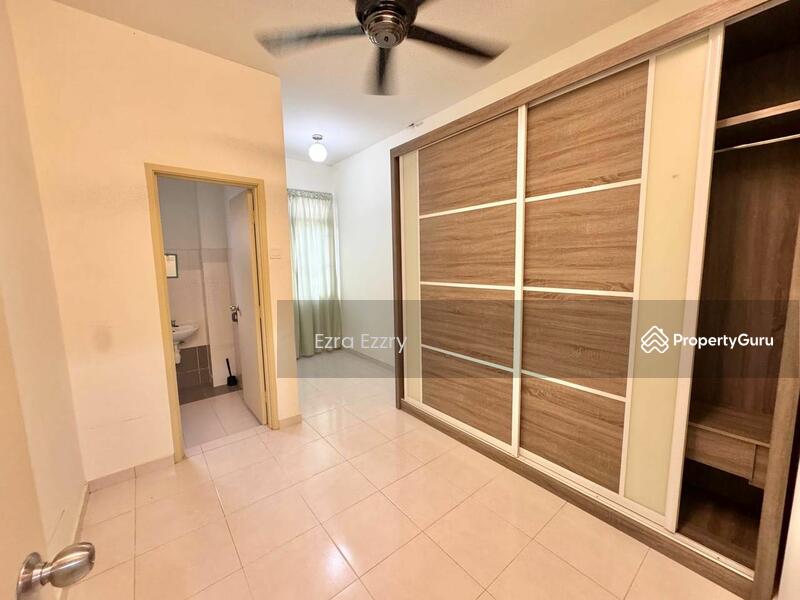 Untuk Dijual - 2 Storey D'Latania Taman Bandar Senawang Seremban