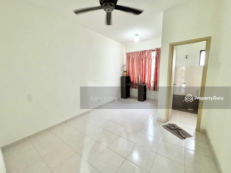 Untuk Dijual - 2 Storey D'Latania Taman Bandar Senawang Seremban