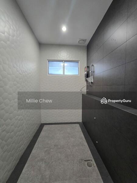 2.5-storey Terraced House for Sale in Island Glades (Jelutong) - Millie Chew - PropertyGuru.com.my