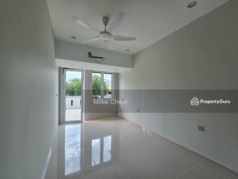 2.5-storey Terraced House for Sale in Island Glades (Jelutong) - Millie Chew - PropertyGuru.com.my