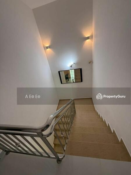 For Rent - Semi-Detached House at Jalan Kebun Bunga