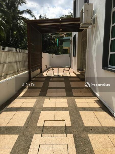 For Rent - Semi-Detached House at Jalan Kebun Bunga