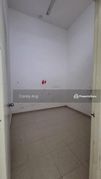 Untuk Dijual - No 82, Jalan Lampam 8, Taman Tanjung Puteri, 81700 Pasir Gudang, Johor Darul Ta'zim