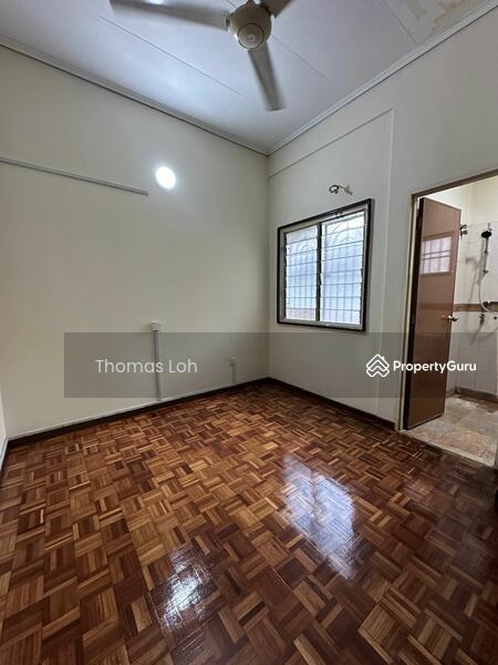 For Rent - 2-storey Terrace House at Pjs 9