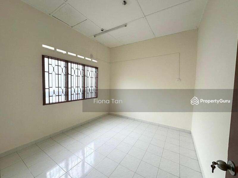 For Sale - Jalan Bentara Tun Aminah