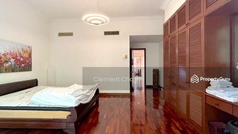 For Sale - Sri Murni