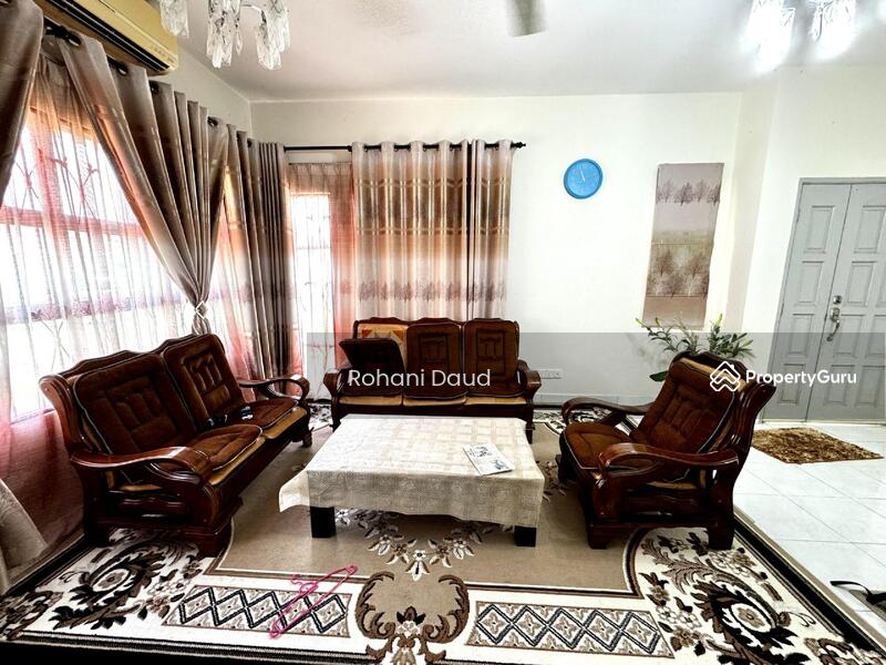 For Rent - 2 Storey Semi D Fully Furnished Taman Tasik SEMENYIH