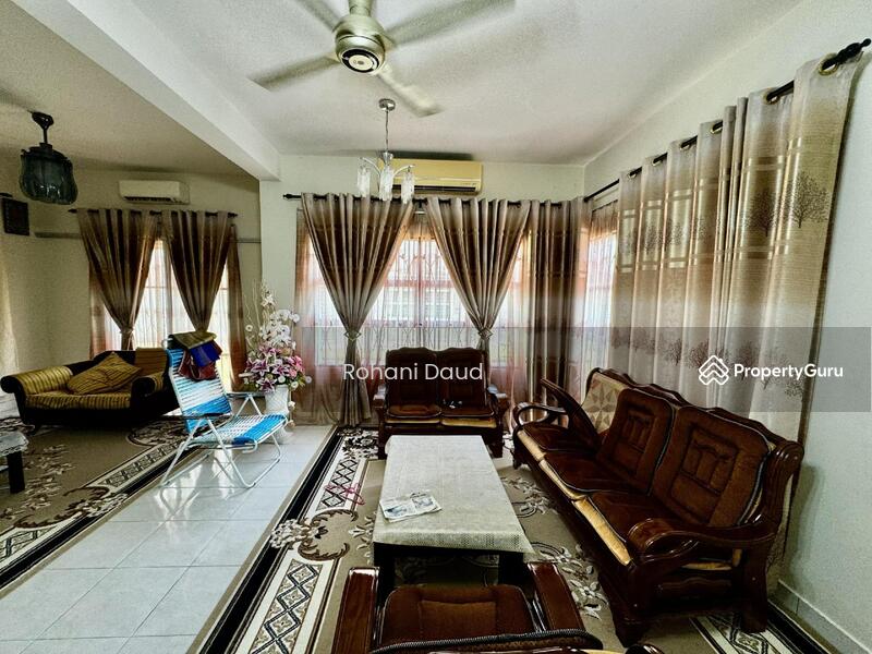 For Rent - 2 Storey Semi D Fully Furnished Taman Tasik SEMENYIH