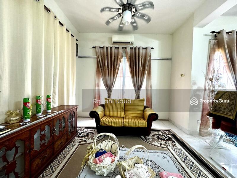 For Rent - 2 Storey Semi D Fully Furnished Taman Tasik SEMENYIH