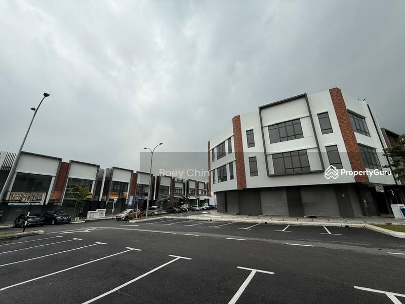 For Rent - Jade Hills Corner New Shop for Rent ,Facing Main Road