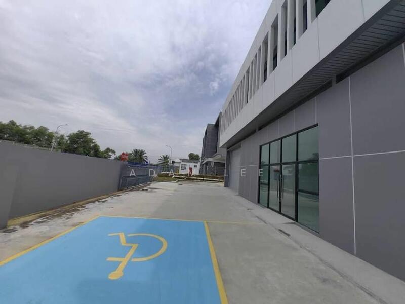 For Rent - Desa Cemerlang