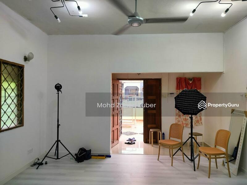For Sale - End Lot Double Storey Taman Desa Minang Batu Caves Gombak