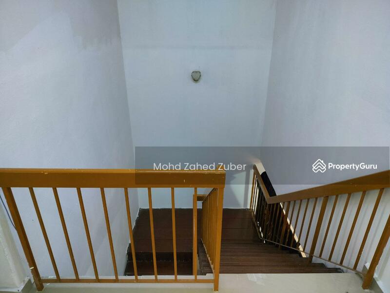 For Sale - End Lot Double Storey Taman Desa Minang Batu Caves Gombak