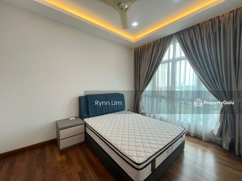 For Rent - Summerscape Luxury Condominium