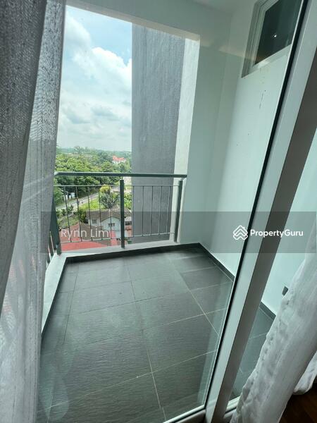 For Rent - Summerscape Luxury Condominium