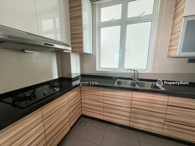 For Rent - Summerscape Luxury Condominium