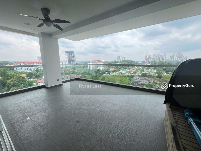 For Rent - Summerscape Luxury Condominium