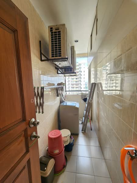 Kondominium untuk Dijual di Prima Midah Heights - Danny Low - Balcony - PropertyGuru.com.my