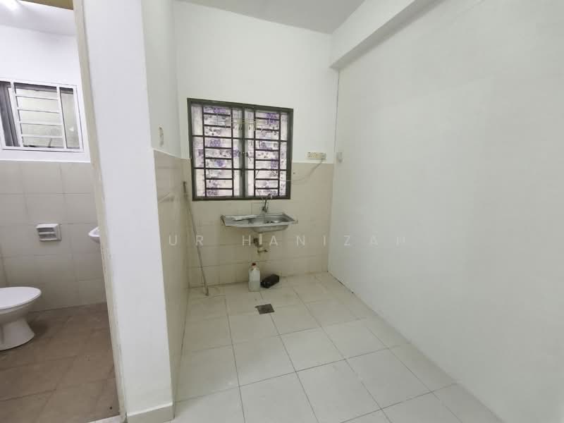 Cluster House for Sale in Alam Suria (Puncak Alam) - Nur Hanizah - PropertyGuru.com.my