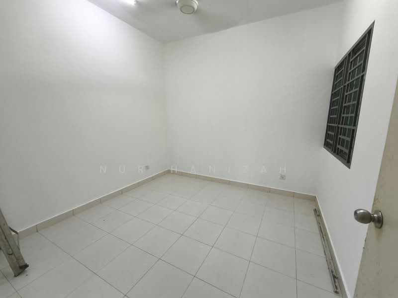 Cluster House for Sale in Alam Suria (Puncak Alam) - Nur Hanizah - PropertyGuru.com.my