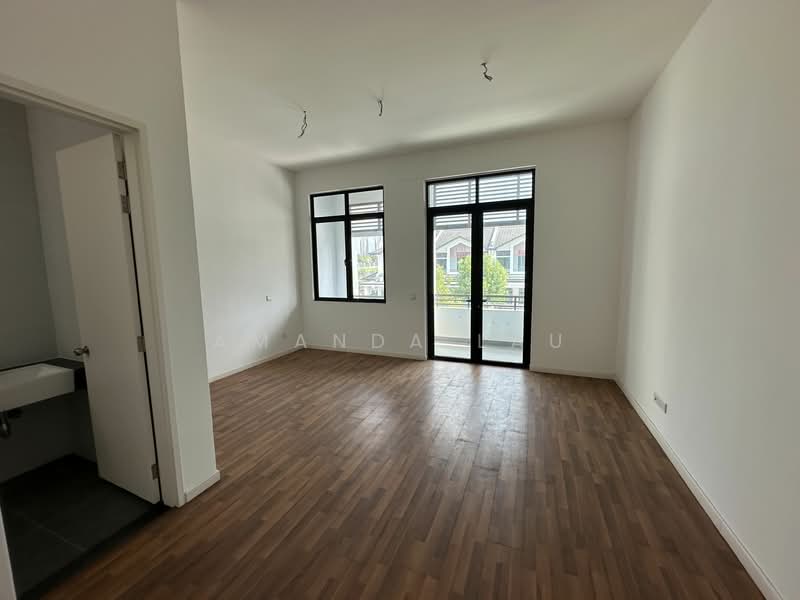 2-storey Terraced House for Sale in Eco Majestic (Semenyih) - Amanda Lau - PropertyGuru.com.my