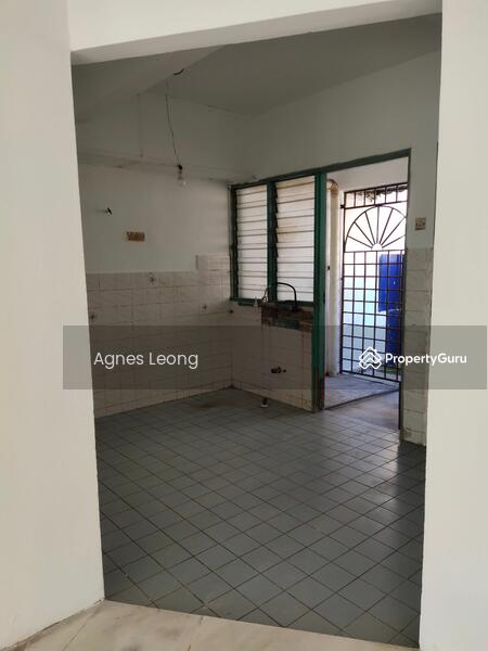 For Sale - 2-storey Terrace House at Taman Desa Country Homes