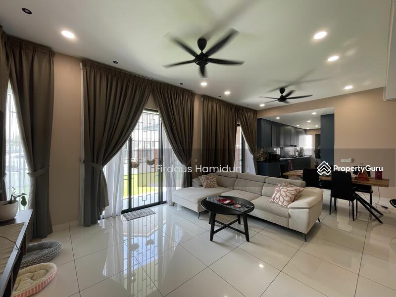 For Sale - Elmina Green Three