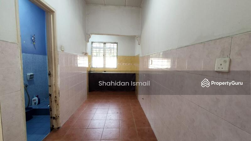 For Sale - Taman Pendamaran Permai