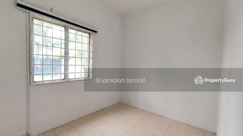 For Sale - Taman Pendamaran Permai