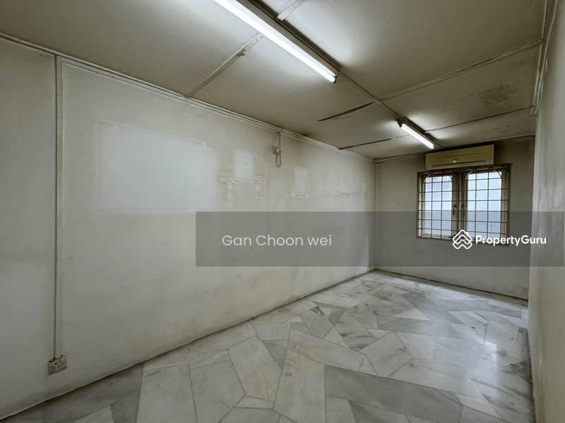 For Sale - 2-storey Terrace House at Usj 6