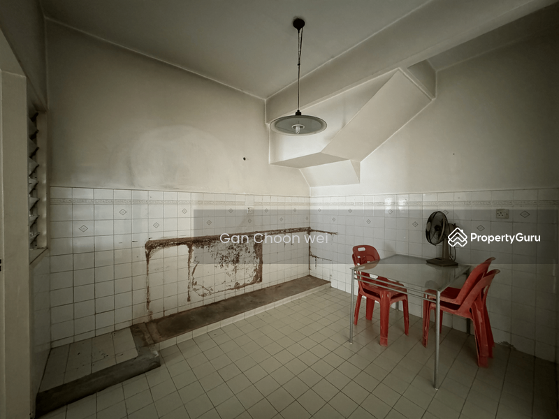 For Sale - 2-storey Terrace House at Usj 6