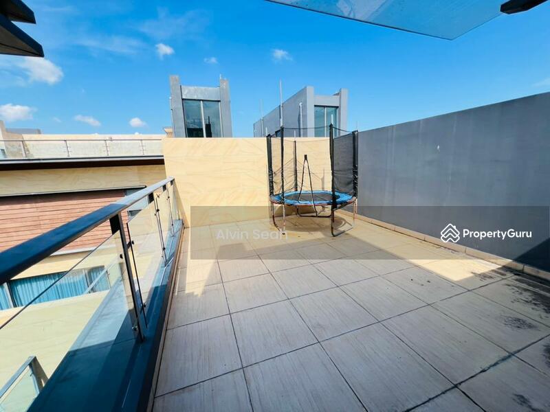 For Rent - Golf Villa @ Forest City