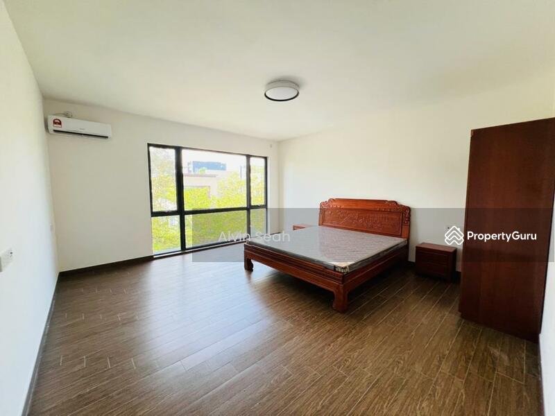 For Rent - Golf Villa @ Forest City