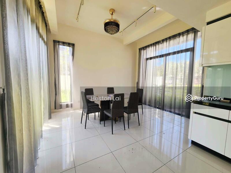 For Sale - Avira Avira Aviras