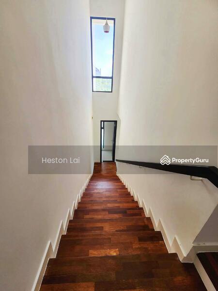 For Sale - Avira Avira Aviras