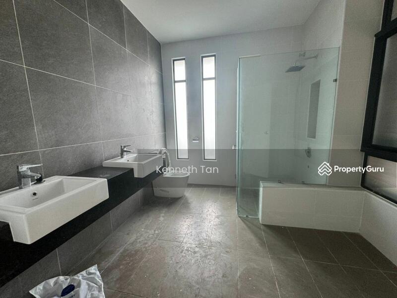 For Sale - Desa Tebrau Desas Tebraus
